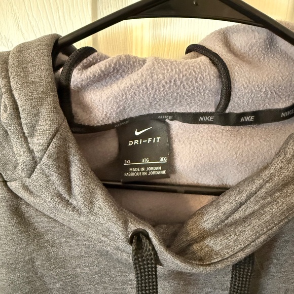 Nike Therma Pullover Hoodie - Charcoal - Picture 2 of 3